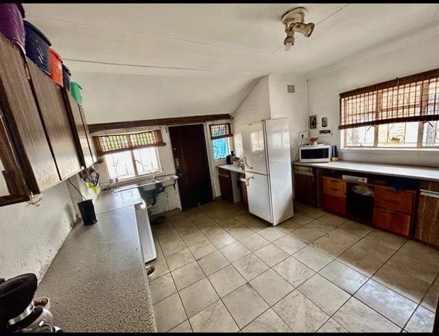 3 BEDROOM HOUSE FOR SALE IN VANDERBIJLPARK CE 2